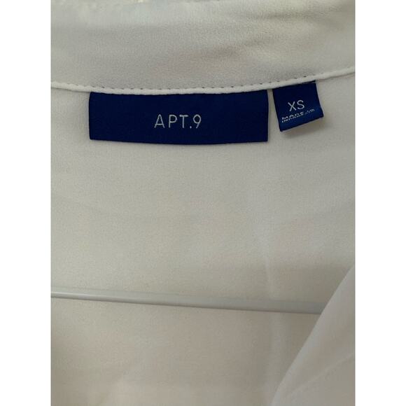 APT.9 White Button Down Blouse with Black Piping | Size XS - Picture 3 of 5